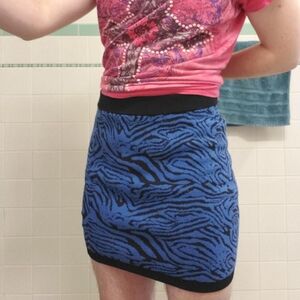 "better be" brand deep blue zebra print sweater miniskirt